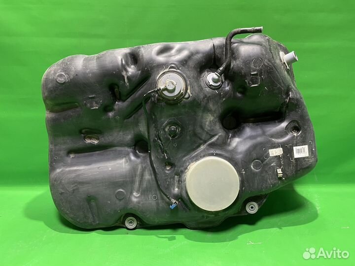 Бак топливный Toyota Camry 70 2017+