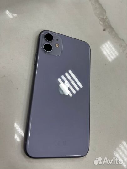 iPhone 11 128