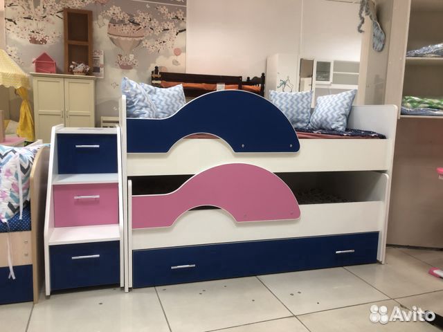 Двухъярусная кровать