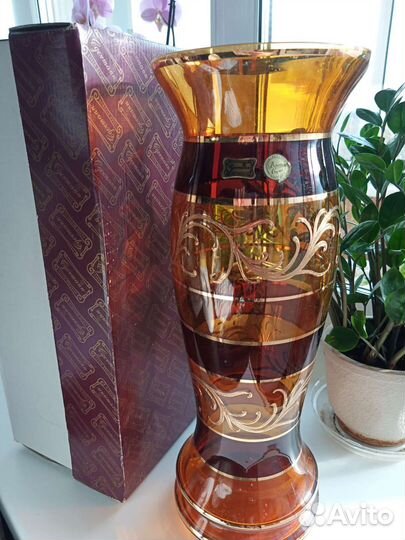 Новая высокая ваза Амбер (Bohemia)
