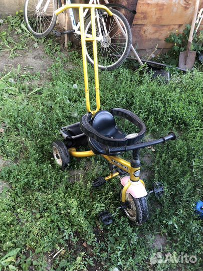 Велосипед с родительской ручкой