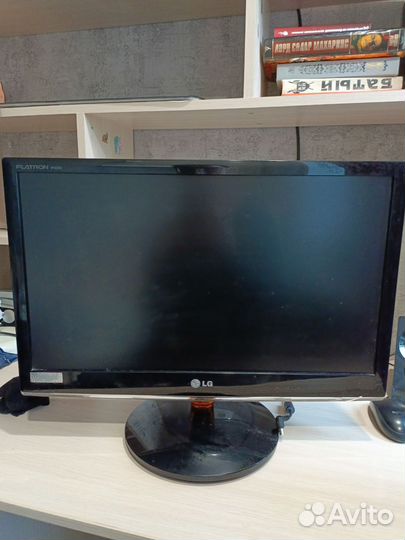 Монитор lg 22 дюйма, IPS, dvi, dsub, hdmi