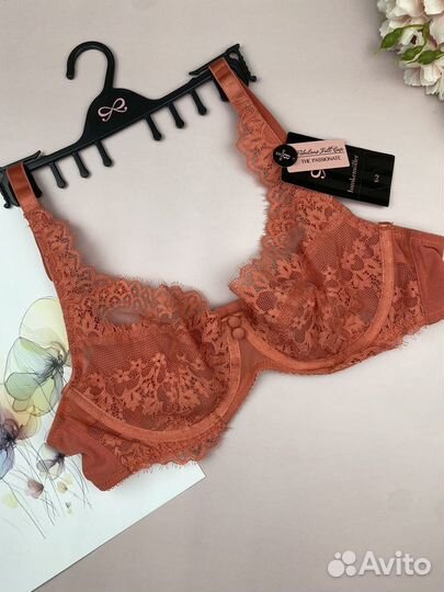 Новый бюстгальтер Hunkemöller 80B
