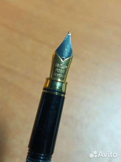 Перьевая ручка