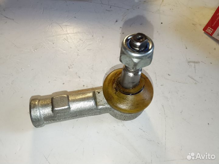 Рулевой наконечник L/R Volvo 240/740/960/S90