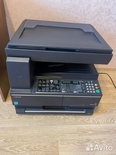 Мфу лазерный kyocera Taskalfa 180
