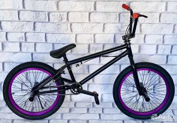 Трюковой велосипед BMX
