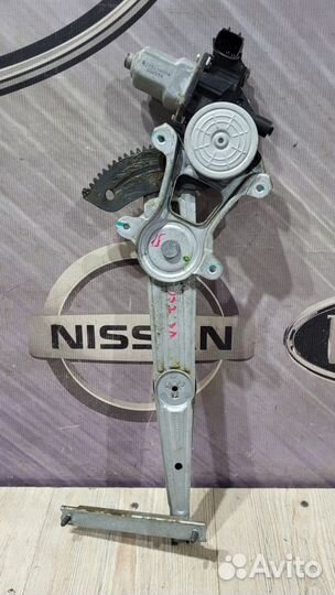 Стеклоподъемник задний Nissan teana J32 Лев