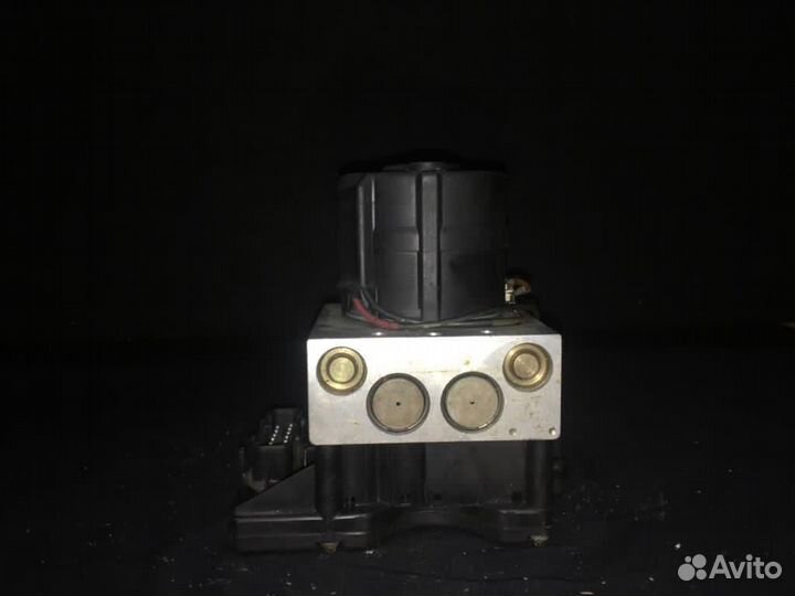 Блок ABS на Мерседес Mercedes