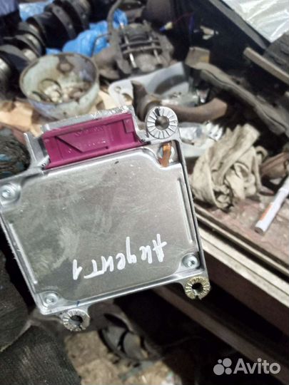 Блок airbag hyundai акцент 1