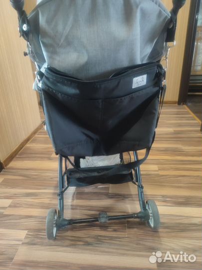 Прогулочная коляска Chicco trolleyme 0+