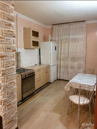 3-к. квартира, 75,5 м², 1/9 эт.