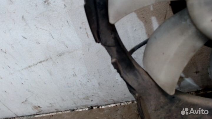 Вентилятор радиатора Toyota Avensis 2, 2007