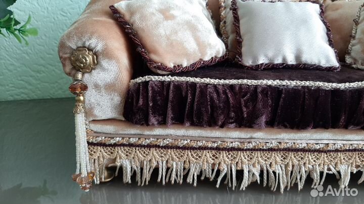 Мебель для кукол диван