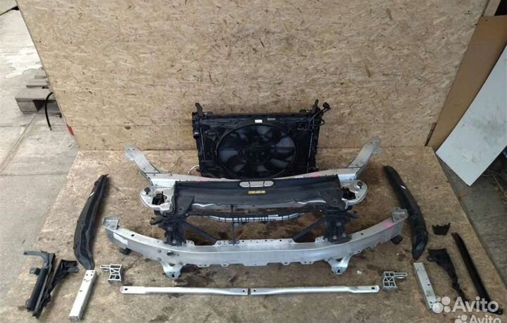 Передняя часть (ноускат) в сборе Mersedes E W 213