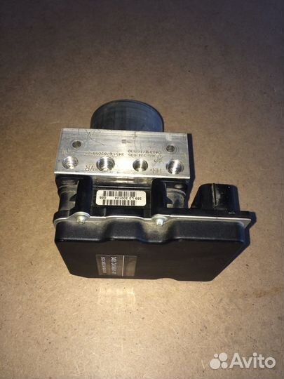 Блок ABS BMW X3 E83 3.0 tdi 34516762059