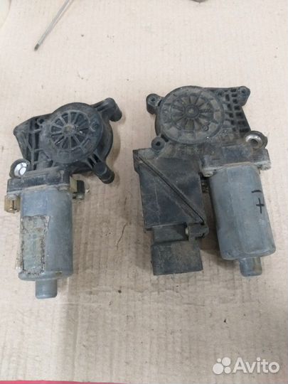 Мотор стеклоподъемника Mercedes Benz W210 E-Klass