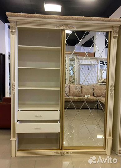 Шкаф Купе С Полками