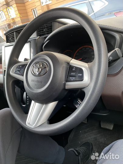 Toyota Roomy 1.0 CVT, 2017, 81 000 км