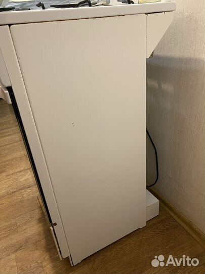 Продам газовую плиту бу