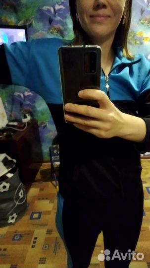 Спортивный костюм женский новый 44-46