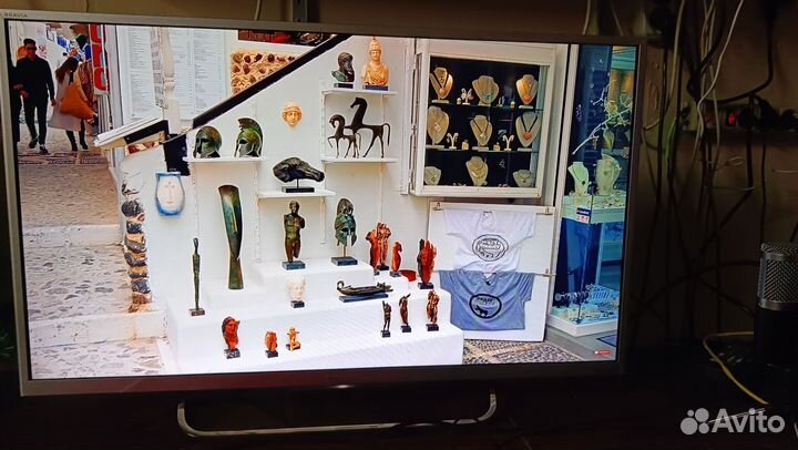 Телевизор Sony SMART tv 32 дюйма