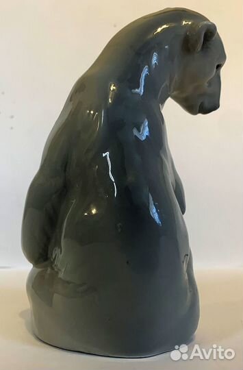 Статуэтка Белый полярный медведь. Германия