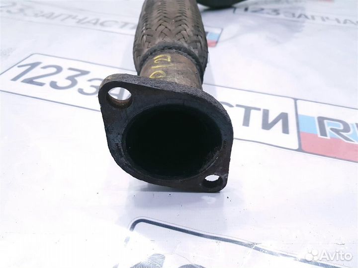 Труба глушителя передняя Hyundai Terracan HP J3