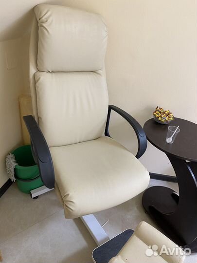 Педикюрное кресло