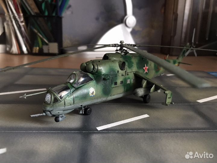 Модель вертолета Ми-24В