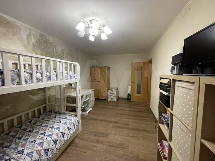 2-к. квартира, 44 м², 8/9 эт.
