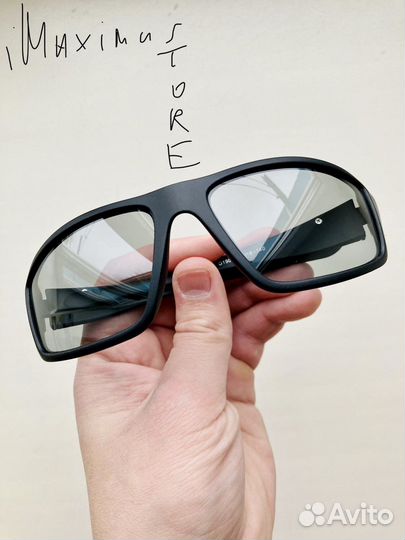 Фотохромные поляризационные спортивные очки