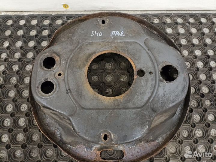 1378429 Щит тормозной