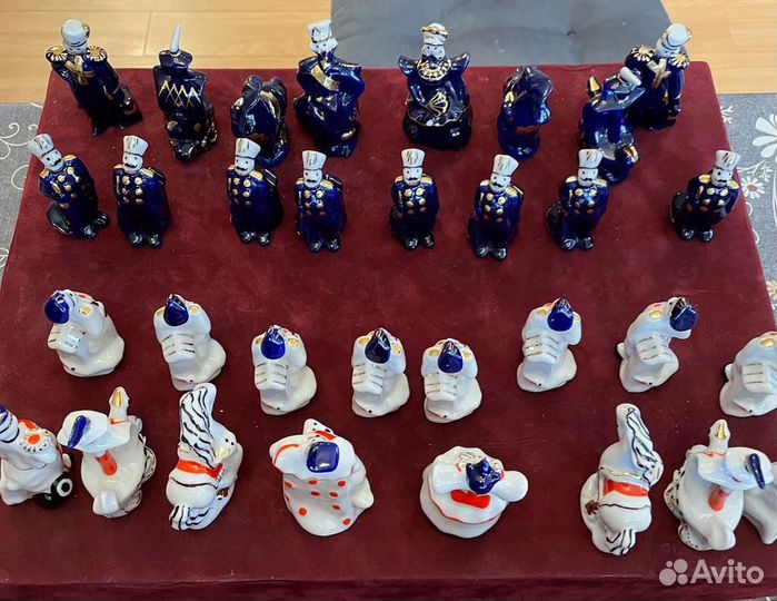 Шахматы фарфоровые Кремлевский полк