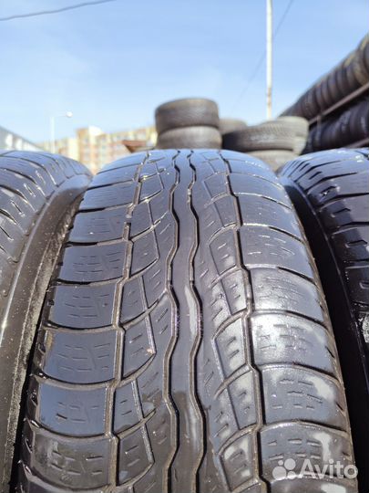 Bridgestone Dueler H/T 687 225/70 R16 103S