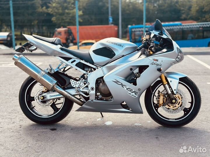 Kawasaki ZX636 ZR6R ninja