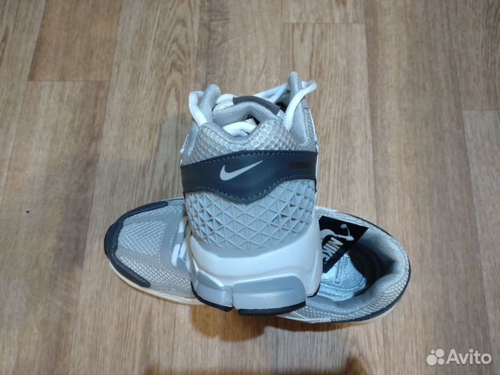 Мужские кроссовки Nike Zoom Vomero 5