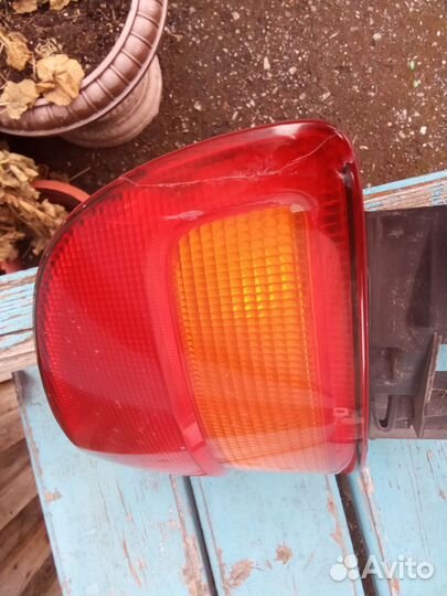Задние фонари