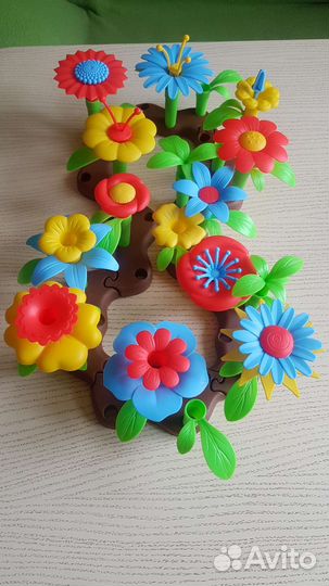 Конструктор Цветы на клумбе