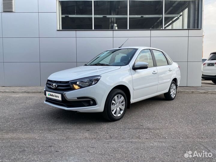 LADA Granta 1.6 МТ, 2021, 42 900 км