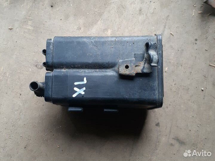 Абсорбер (фильтр угольный) Mitsubishi Outlander XL