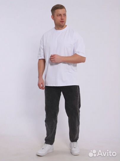 Белая футболка оверсайз унисекс