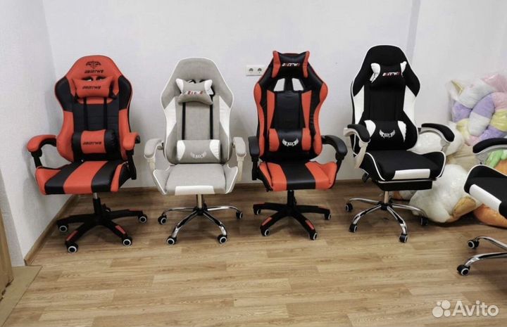Компьютерное кресло новое
