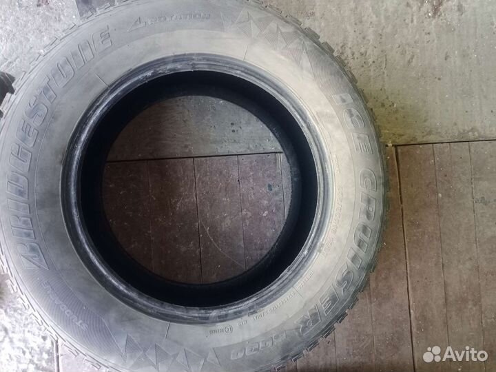 Bridgestone Ice Cruiser 5000 235/60 R16 100