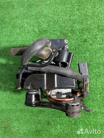 Компрессор пневмоподвески Bmw 6-Series G32 2017