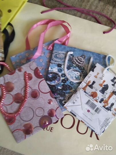 Пакеты подарочные