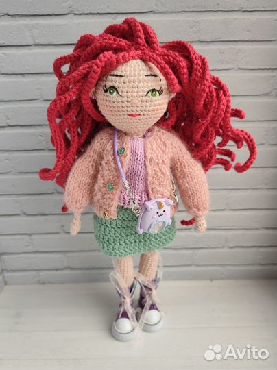 Кукла с одеждой и куколкой