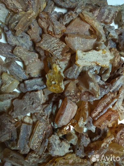 Янтарь сырец