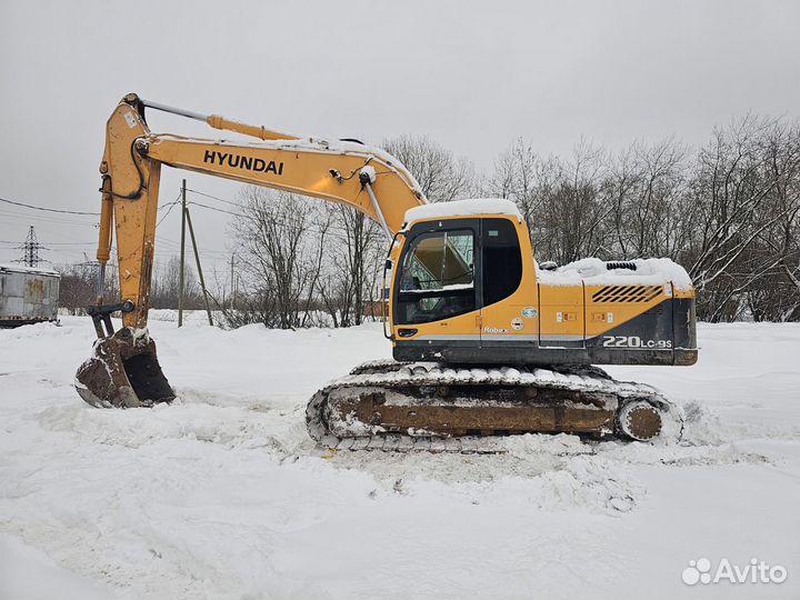 Гусеничный экскаватор Hyundai R 220LC-9S, 2012