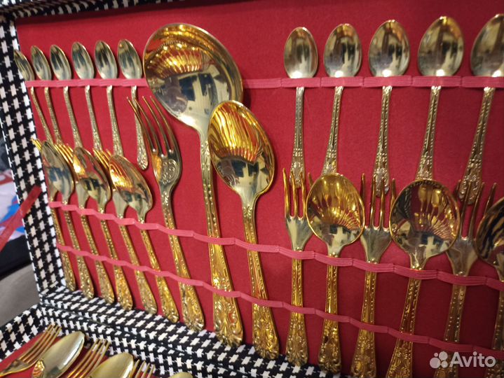 Набор столовых приборов